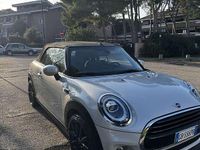 Usata Mini Cooper Cabriolet Hype 136 CV (100 kW) 2020 Argento Cabrio