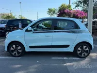 Usata Renault Twingo Intens 69 CV (50 kW) 2015 Blu Utilitaria