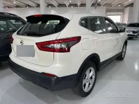 Usata Nissan Qashqai 116 CV (85 kW) 2019 Bianco SUV