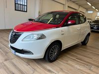 Usata Lancia Ypsilon 69 CV (50 kW) 2015 Bianco Utilitaria