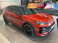 Nuova VW T-Roc R-line 150 CV (110 kW) 2026 Flame red metallizzato nero SUV