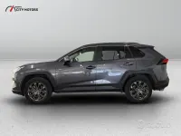 Usata Toyota RAV4 Hybrid 218 CV (160 kW) 2022 Grigio SUV