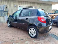 Usata Renault Clio III LE 75 CV (55 kW) 2007 Nero Berlina