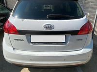 Usata Kia Venga 90 CV (66 kW) 2011 Bianco Utilitaria