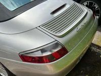 Usata Porsche 996 300 CV (220 kW) 1999 Argento Cabrio