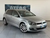 Usata VW Golf VII Comfortline 105 CV (77 kW) 2013 Beige Berlina