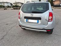 Usata Dacia Duster Lauréate 105 CV (77 kW) 2012 Grigio SUV
