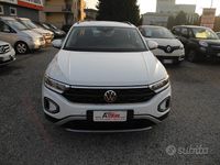 Usata VW T-Roc Life 150 CV (110 kW) 2022 Bianco SUV