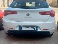 Usata Alfa Romeo Giulietta 120 CV (88 kW) 2016 Bianco Utilitaria