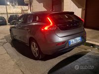 Gebraucht Volvo V40 120 PS (88 kW) 2016 Kombi
