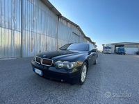Begagnad BMW 730 231 HK (169 kW) 2005 Svart Sedan