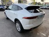 Usata Jaguar E-Pace 150 CV (110 kW) 2019 Bianco SUV