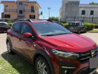 Usata Dacia Sandero Comfort 101 CV (74 kW) 2023 Rosso Berlina