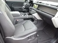 Usata Land Rover Defender SE 200 CV (147 kW) 2023 Fuji white SUV