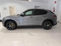 Usata Alfa Romeo Stelvio Executive 210 CV (154 kW) 2017 Grigio SUV