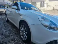 Usata Alfa Romeo Giulietta 140 CV (102 kW) 2012 Bianco Utilitaria