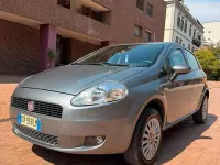 Usata Fiat Grande Punto Dynamic 77 CV (56 kW) 2009 Grigio Utilitaria