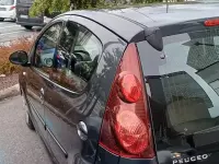 Usata Peugeot 107 68 CV (50 kW) 2012 Grigio Utilitaria