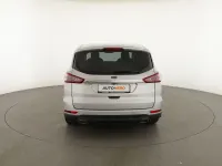 Usata Ford S-MAX Titanium 180 CV (132 kW) 2017 Argento Monovolume