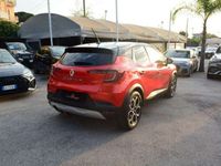 Usata Renault Captur Intens 101 CV (74 kW) 2020 Rosso metallizzato SUV