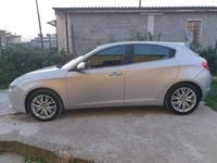 Usata Alfa Romeo Giulietta 120 CV (88 kW) 2016 Argento Utilitaria