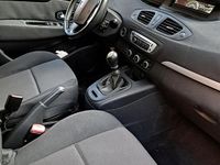 Usata Renault Scénic III 110 CV (80 kW) 2014 Nero Monovolume