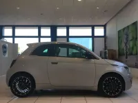Nuova Fiat 500 Icon 65 CV (47 kW) 2026 Blu/azzurro Berlina