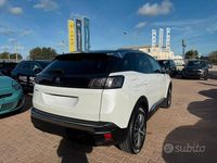 Usata Peugeot 3008 Allure 176 CV (129 kW) 2021 Bianco SUV