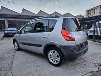 Usata Renault Scénic II 106 CV (77 kW) 2008 Grigio Monovolume