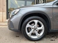 Usata Mercedes GLA200 136 CV (100 kW) 2019 Grigio SUV