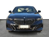 Nuova BMW i5 M Sport 250 kW (340 CV) 2025 Nero Berlina