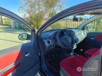 Usata Citroën C2 60 CV (44 kW) 2008 Nero Utilitaria
