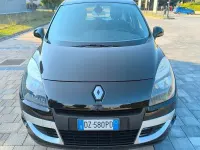 Usata Renault Scénic III Luxe 110 CV (80 kW) 2009 Nero Monovolume