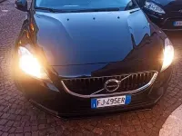 Usado Volvo V40 115 CV (84 kW) 2015 Negro Berlina