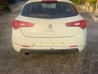 Usata Alfa Romeo Giulietta 105 CV (77 kW) 2013 Bianco Utilitaria