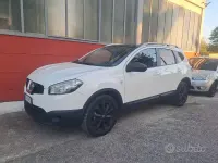 Używany Nissan Qashqai Acenta 110 KM (80 kW) 2012 Biały SUV