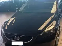 Usata Volvo V40 Business Edition 116 CV (85 kW) 2014 Nero Berlina
