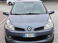 Usata Renault Clio II LE 75 CV (55 kW) 2008 Other Berlina