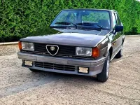 Usata Alfa Romeo Giulietta 109 CV (80 kW) 1984 Marrone Berlina