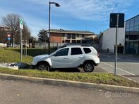 Usata Dacia Duster Lauréate 105 CV (77 kW) 2015 Bianco SUV