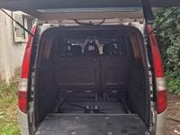 Usata Mercedes Vaneo 91 CV (66 kW) 2003 Grigio Monovolume