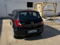 Usata Opel Corsa Cosmo 80 CV (58 kW) 2009 Bluazzurro Utilitaria