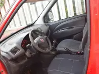 Usata Fiat Doblò 103 CV (75 kW) 2013 Rosso Monovolume