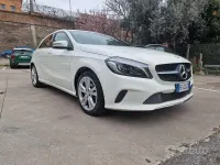 Usata Mercedes A180 Premium 109 CV (80 kW) 2016 Bianco Utilitaria