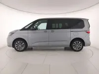 Nuova VW Multivan Life 150 CV (110 kW) 2026 Argento mono metallizzato Monovolume