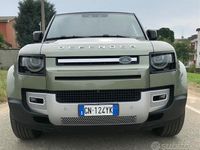 Usata Land Rover Defender Dynamic 400 CV (294 kW) 2023 Verde SUV