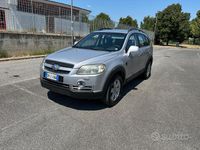 Usata Chevrolet Captiva LT 150 CV (110 kW) 2008 Grigio SUV