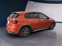 Usata Fiat Tipo Cross 131 CV (96 kW) 2022 Arancione Berlina