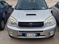 Usata Toyota RAV4 2004 Grigio SUV