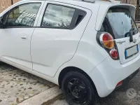 Begagnad Chevrolet Spark 68 HK (50 kW) 2010 Vit Halvkombi